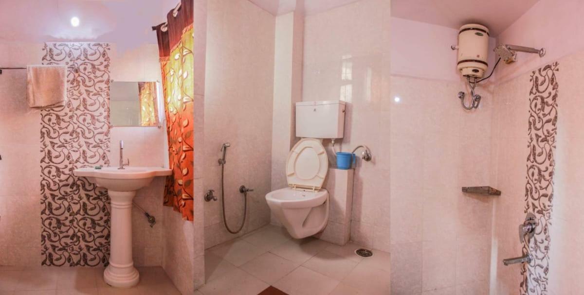 New Crown Hotel Индаур Экстерьер фото